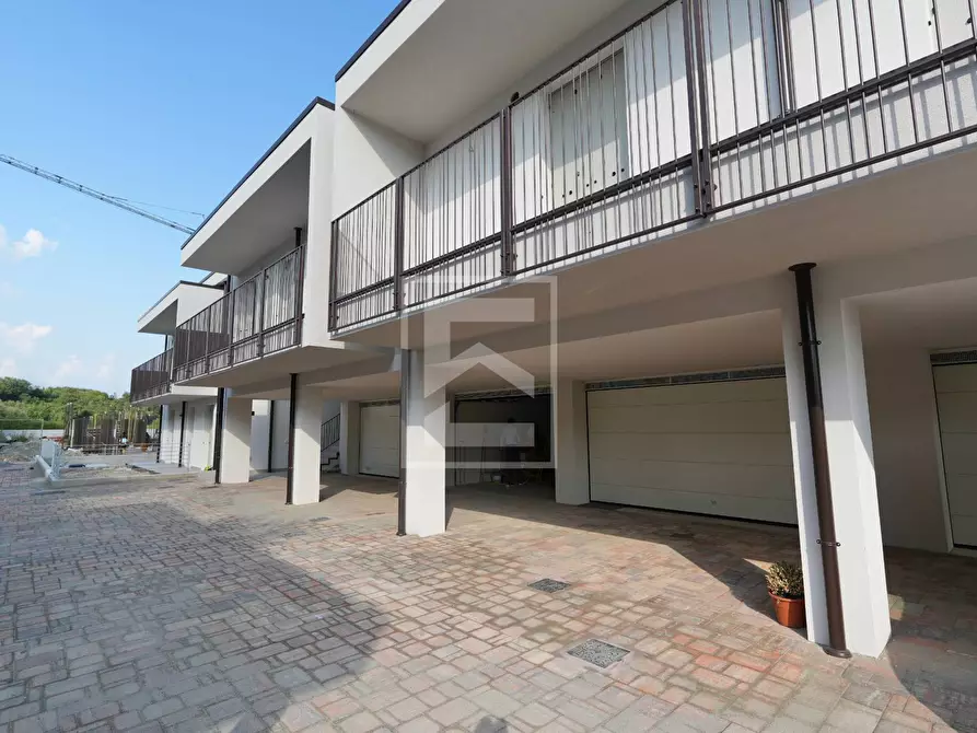 Immagine 6 di Appartamento in vendita  in Via Belvedere 21 a Calvagese Della Riviera