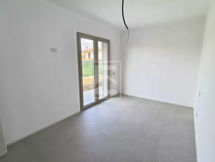 Immagine 24 di Casa semindipendente in vendita  in via Ungaretti sn a Puegnago Sul Garda