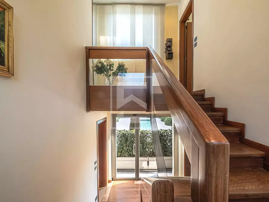 Immagine 19 di Villa in vendita  in Via Tommaso dal Molin 45 a Desenzano Del Garda