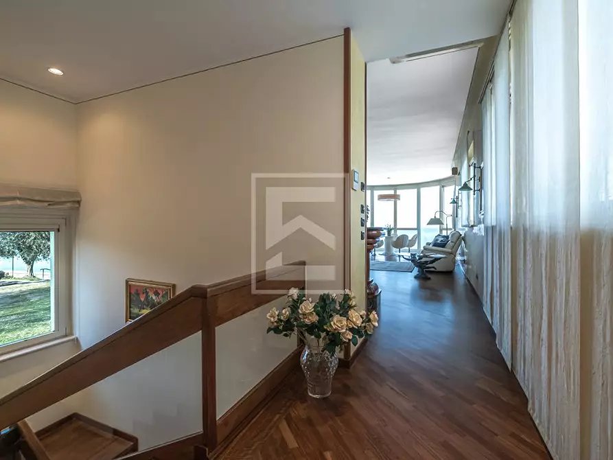 Immagine 21 di Villa in vendita  in Via Tommaso dal Molin 45 a Desenzano Del Garda