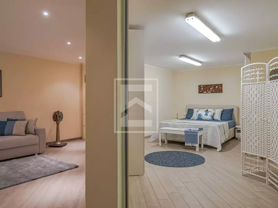 Immagine 38 di Villa in vendita  in Via Tommaso dal Molin 45 a Desenzano Del Garda