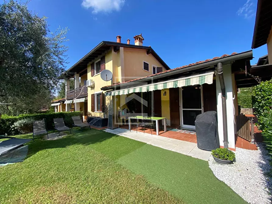 Immagine 2 di Villetta a schiera in vendita  in Via Castellana a Calvagese Della Riviera