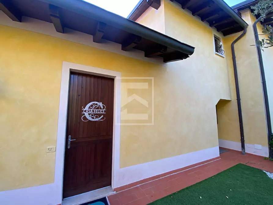 Immagine 40 di Villetta a schiera in vendita  in Via Castellana a Calvagese Della Riviera