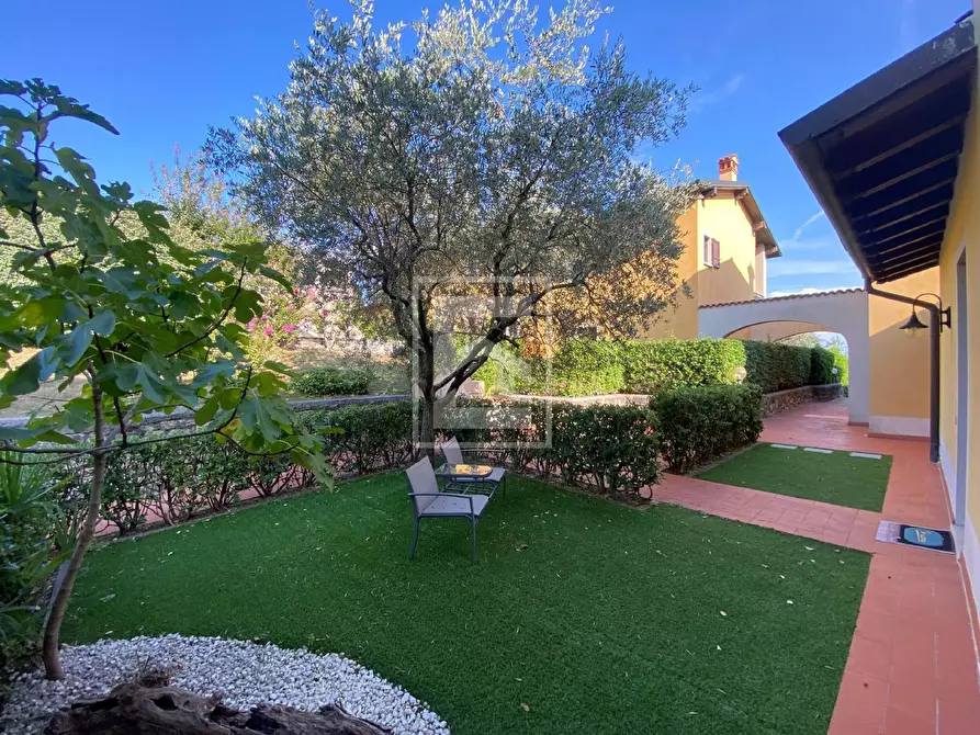 Immagine 36 di Villetta a schiera in vendita  in Via Castellana a Calvagese Della Riviera