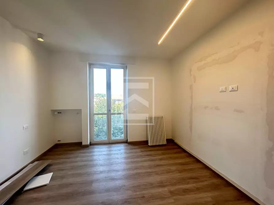 Immagine 14 di Appartamento in vendita  in Via Scuole a Desenzano Del Garda