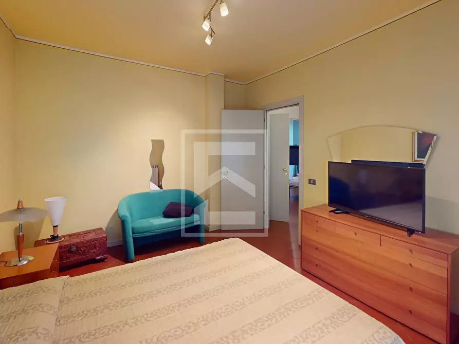 Immagine 9 di Appartamento in vendita  in Via Della Costa a Calvagese Della Riviera