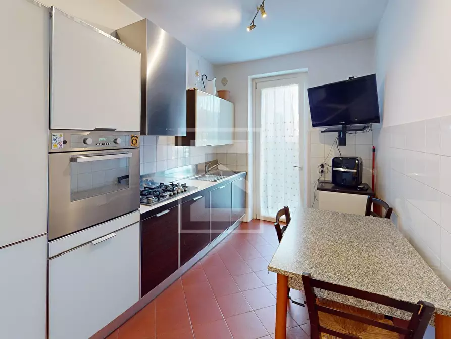 Immagine 6 di Appartamento in vendita  in Via Della Costa a Calvagese Della Riviera