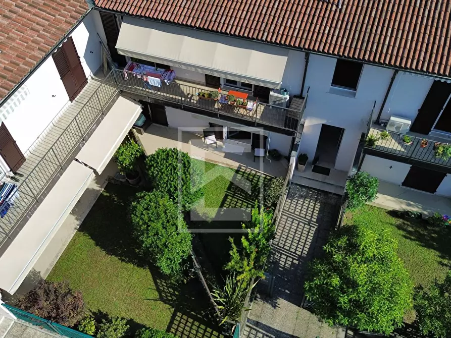 Immagine 17 di Appartamento in vendita  in Via Della Costa a Calvagese Della Riviera