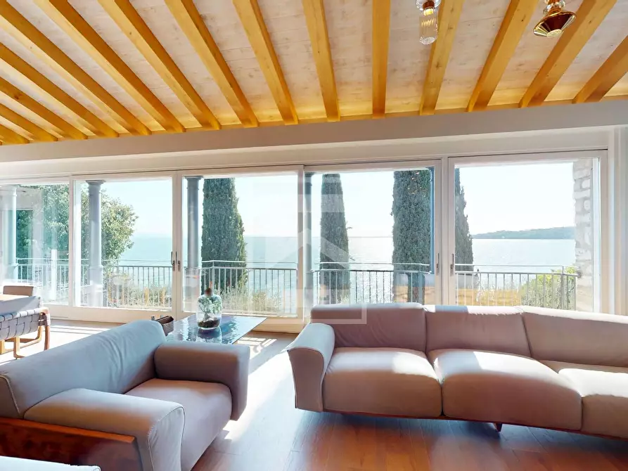 Immagine 10 di Villa in vendita  in meucci a Calvagese Della Riviera