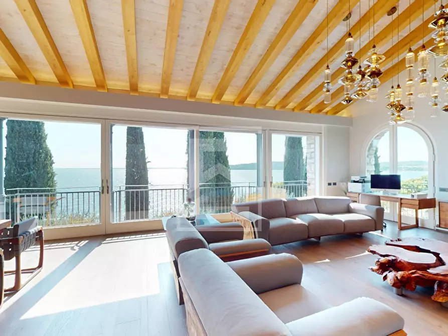 Immagine 8 di Villa in vendita  in meucci a Calvagese Della Riviera