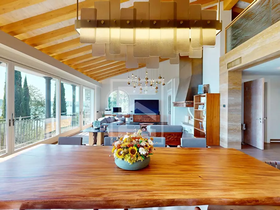 Immagine 13 di Villa in vendita  in meucci a Calvagese Della Riviera