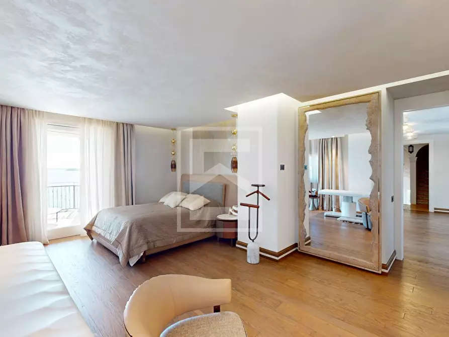 Immagine 21 di Villa in vendita  in meucci a Calvagese Della Riviera