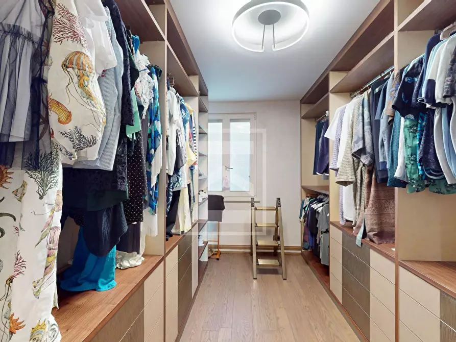 Immagine 29 di Villa in vendita  in meucci a Calvagese Della Riviera