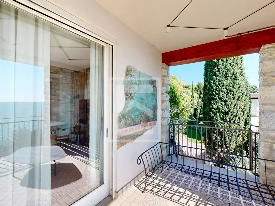 Immagine 40 di Villa in vendita  in meucci a Calvagese Della Riviera