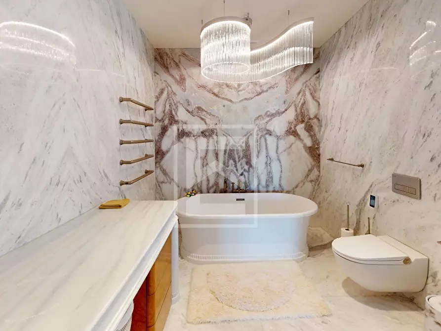 Immagine 27 di Villa in vendita  in meucci a Calvagese Della Riviera