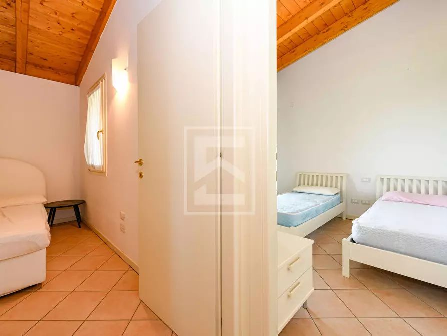 Immagine 14 di Appartamento in vendita  in Via G. Pascoli a Calvagese Della Riviera