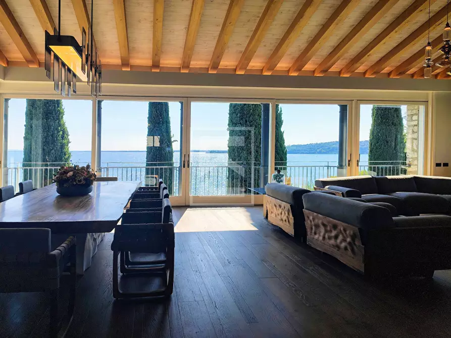 Immagine 43 di Villa in vendita  in meucci a Calvagese Della Riviera