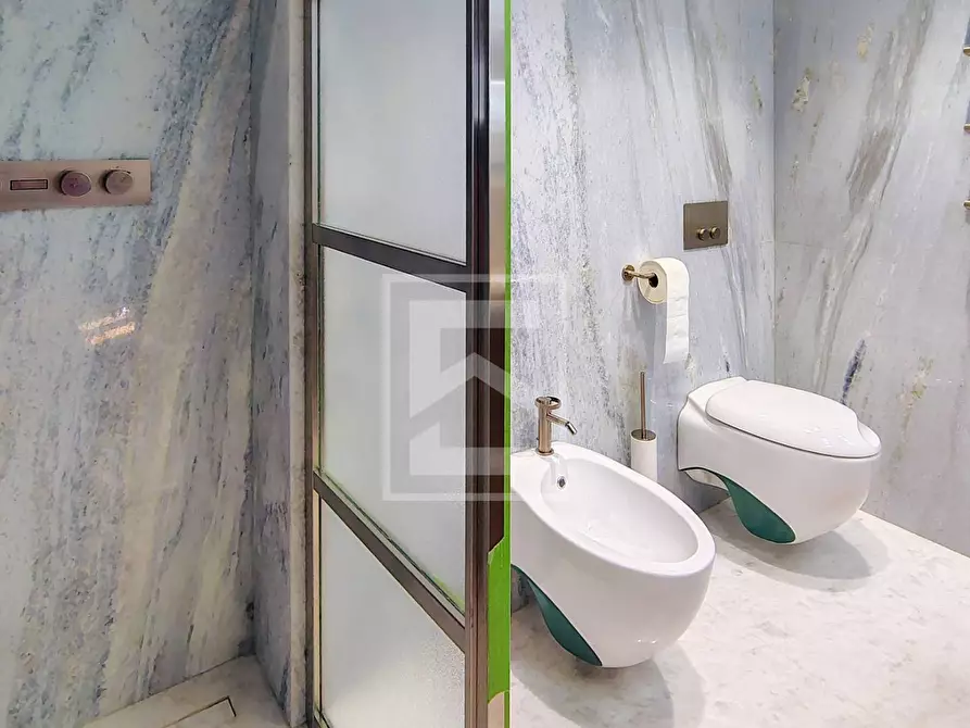 Immagine 51 di Villa in vendita  in meucci a Calvagese Della Riviera