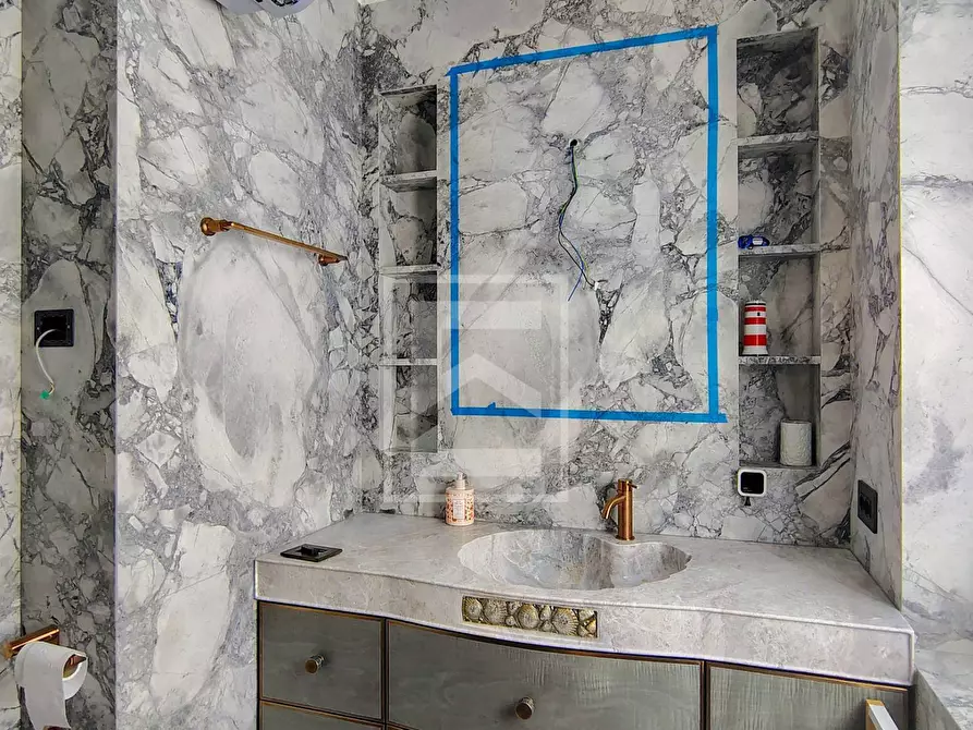 Immagine 59 di Villa in vendita  in meucci a Calvagese Della Riviera