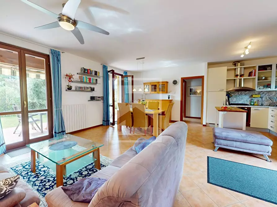 Immagine 2 di Villetta a schiera in vendita  in via castellana 61 a Calvagese Della Riviera