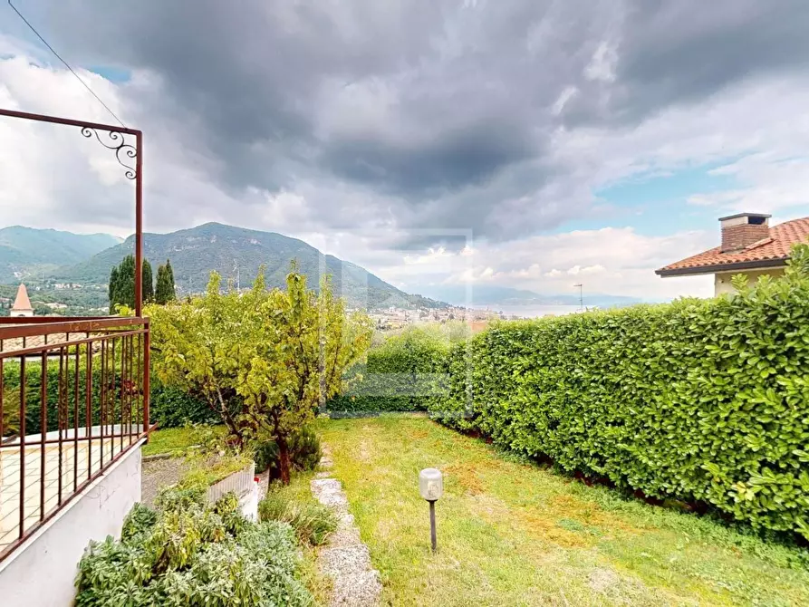 Immagine 8 di Villa in vendita  in Via degli Olivi a Gavardo