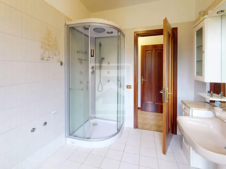 Immagine 31 di Villa in vendita  in Via degli Olivi a Gavardo