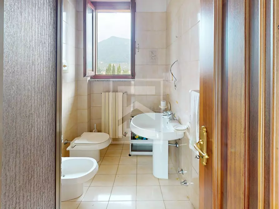 Immagine 35 di Villa in vendita  in Via degli Olivi a Gavardo