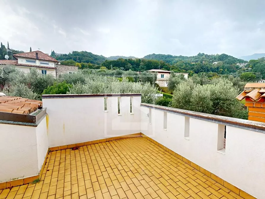 Immagine 36 di Villa in vendita  in Via degli Olivi a Gavardo