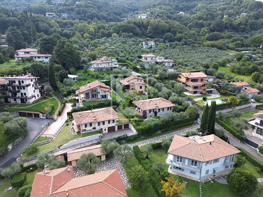 Immagine 51 di Villa in vendita  in Via degli Olivi a Gavardo