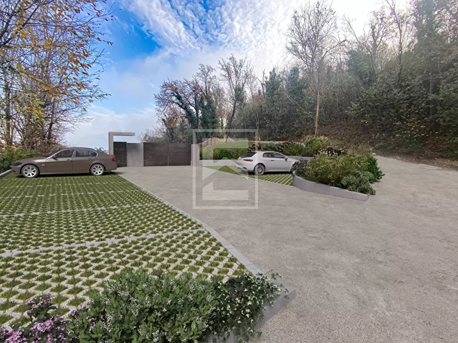 Immagine 3 di Terreno residenziale in vendita  in via g. Orlando s.n. a Manerba Del Garda