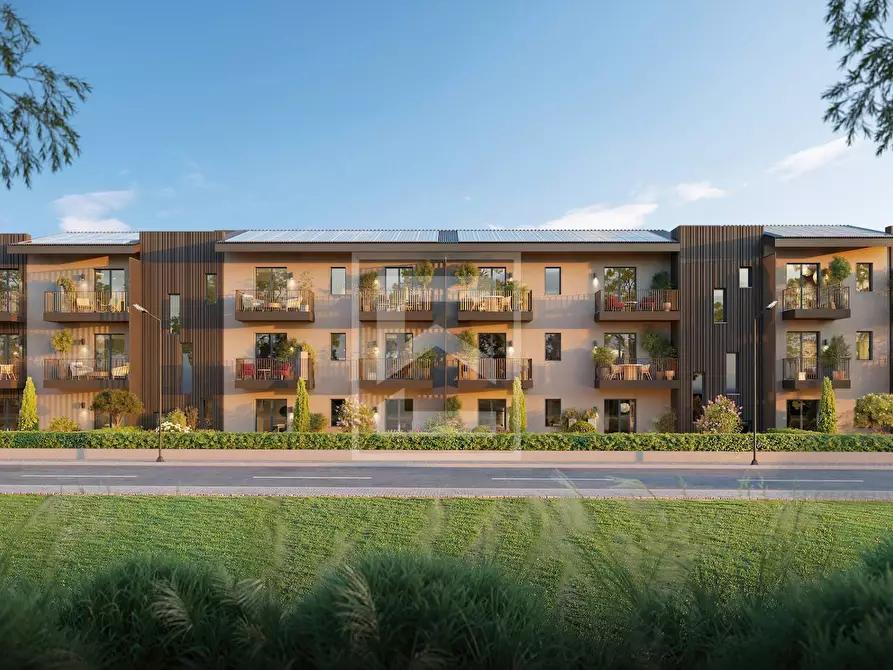 Immagine 2 di Appartamento in vendita  in Via Del Pesco a Lonato del Garda