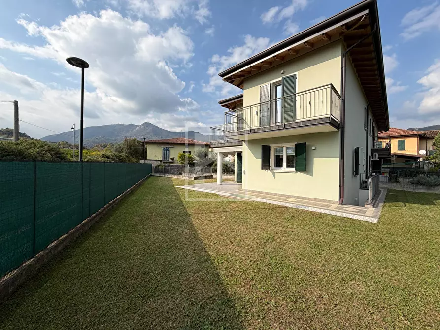 Immagine 14 di Casa semindipendente in vendita  in via santa firmina 9 a Salò