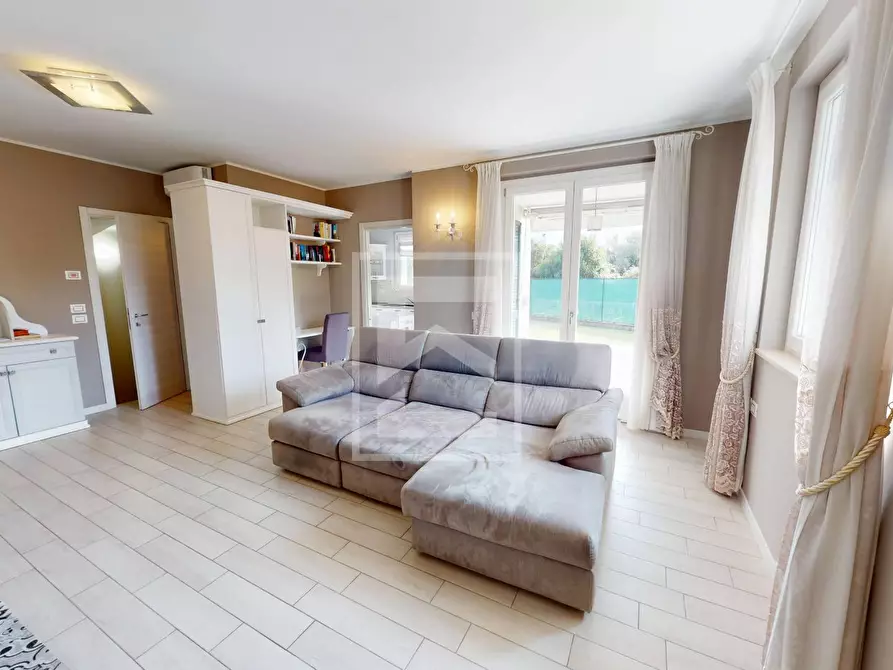 Immagine 21 di Casa semindipendente in vendita  in via santa firmina 9 a Salò