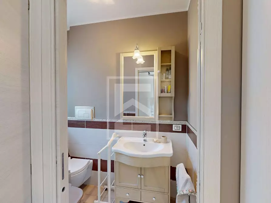 Immagine 25 di Casa semindipendente in vendita  in via santa firmina 9 a Salò