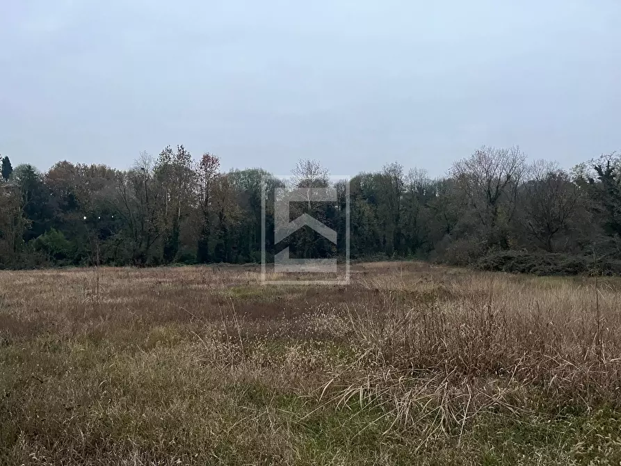 Immagine 1 di Terreno residenziale in vendita  in via belvedere monzambano a Monzambano