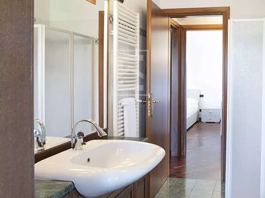 Immagine 65 di Casa semindipendente in vendita  in VIALE RISORGIMENTO 107 a Volta Mantovana