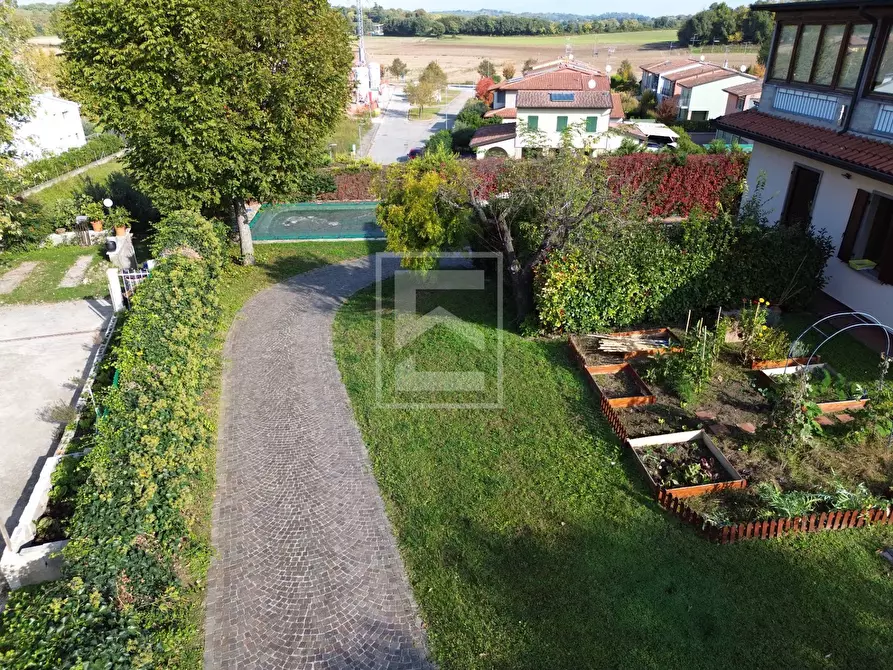 Immagine 73 di Casa semindipendente in vendita  in VIALE RISORGIMENTO 107 a Volta Mantovana