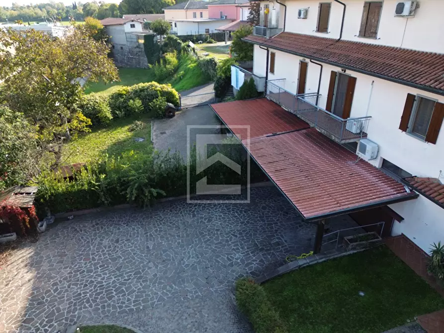 Immagine 75 di Casa semindipendente in vendita  in VIALE RISORGIMENTO 107 a Volta Mantovana