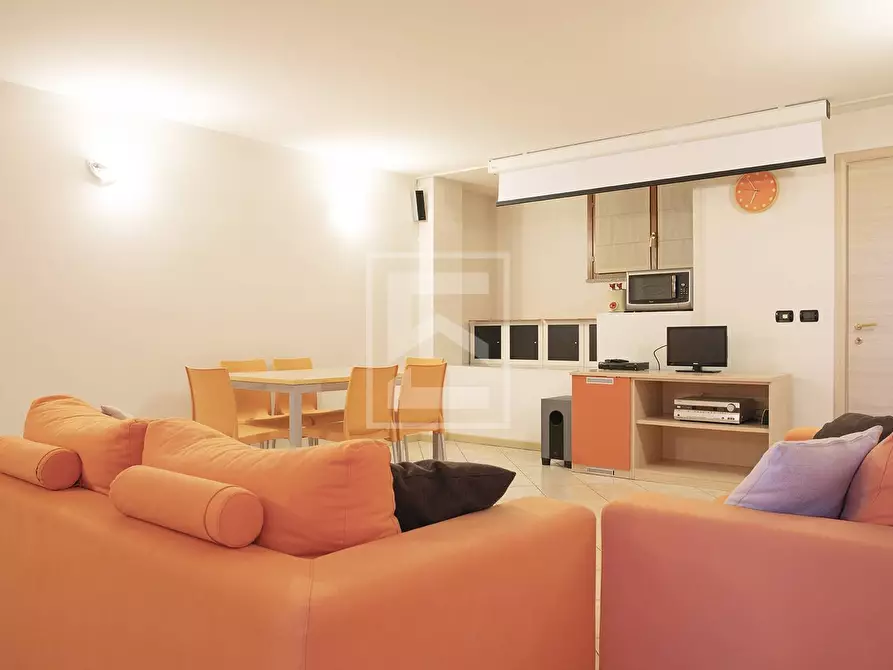 Immagine 80 di Casa semindipendente in vendita  in VIALE RISORGIMENTO 107 a Volta Mantovana