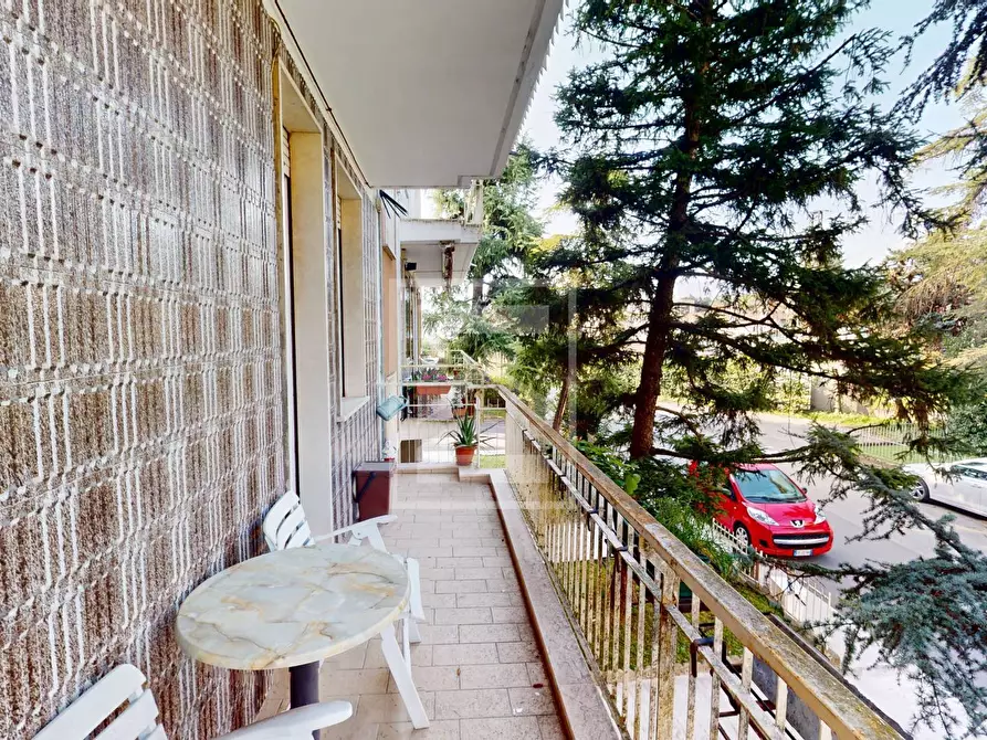 Immagine 4 di Appartamento in vendita  in Via Visconti snc a Desenzano Del Garda