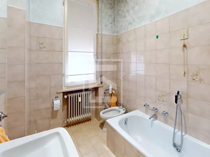 Immagine 12 di Appartamento in vendita  in Via Visconti snc a Desenzano Del Garda