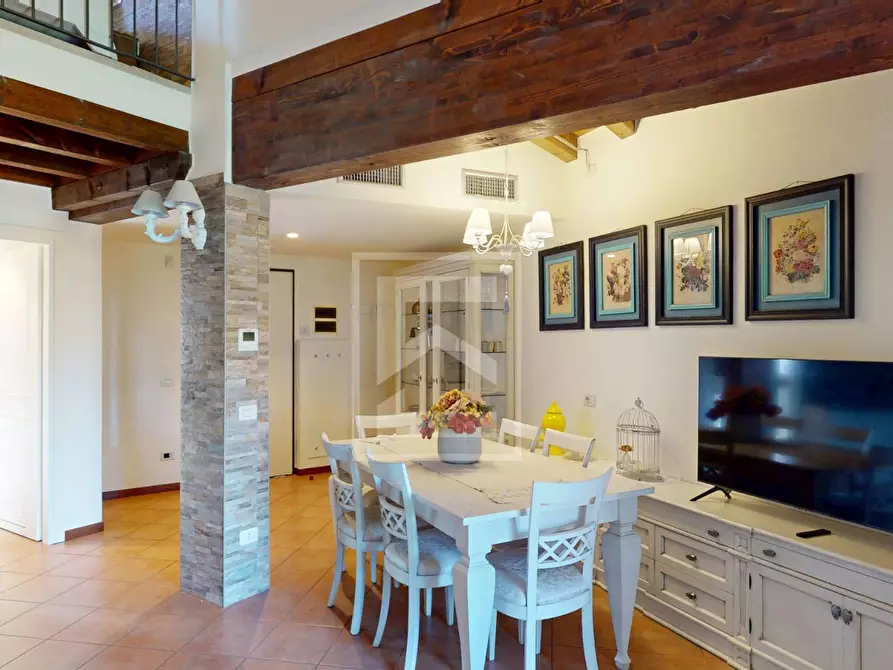 Immagine 3 di Appartamento in vendita  in località sermana 1 a Peschiera Del Garda