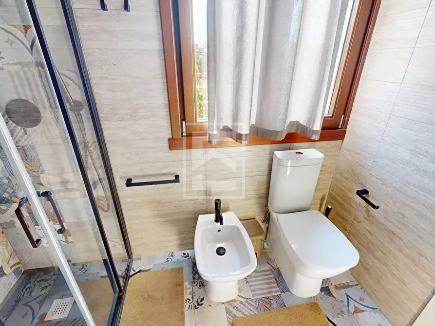 Immagine 17 di Appartamento in vendita  in località sermana 1 a Peschiera Del Garda