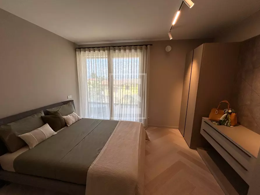 Immagine 13 di Casa semindipendente in vendita  in Via Dei Prati 11 a Calvagese Della Riviera