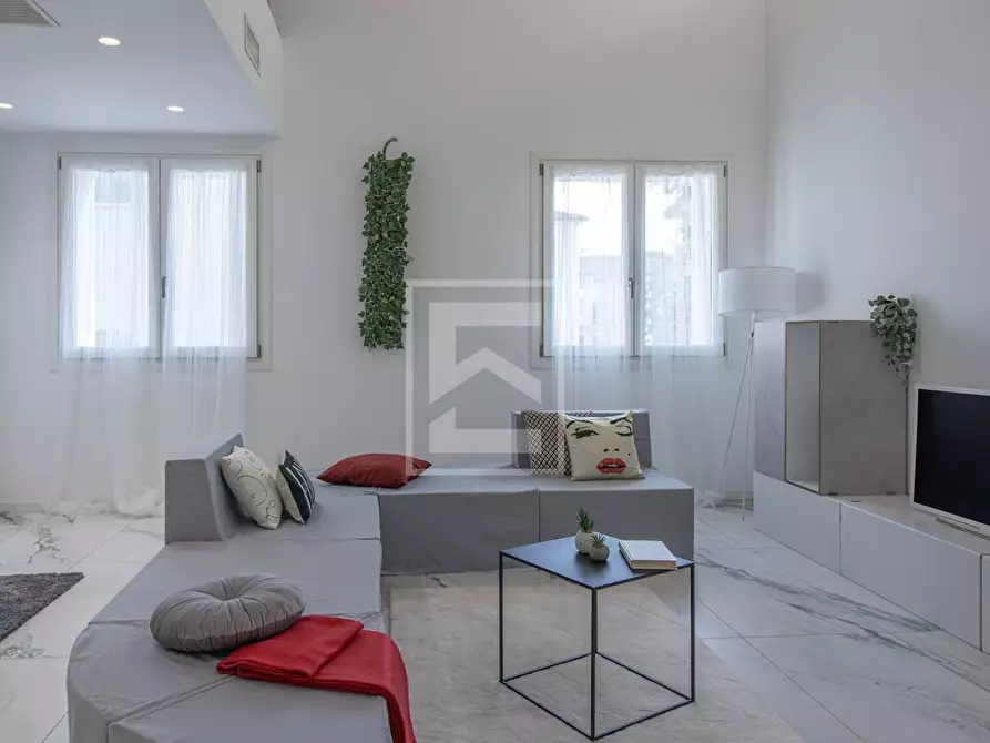 Immagine 4 di Villa in vendita  in via Giuseppina 23 a Cremona