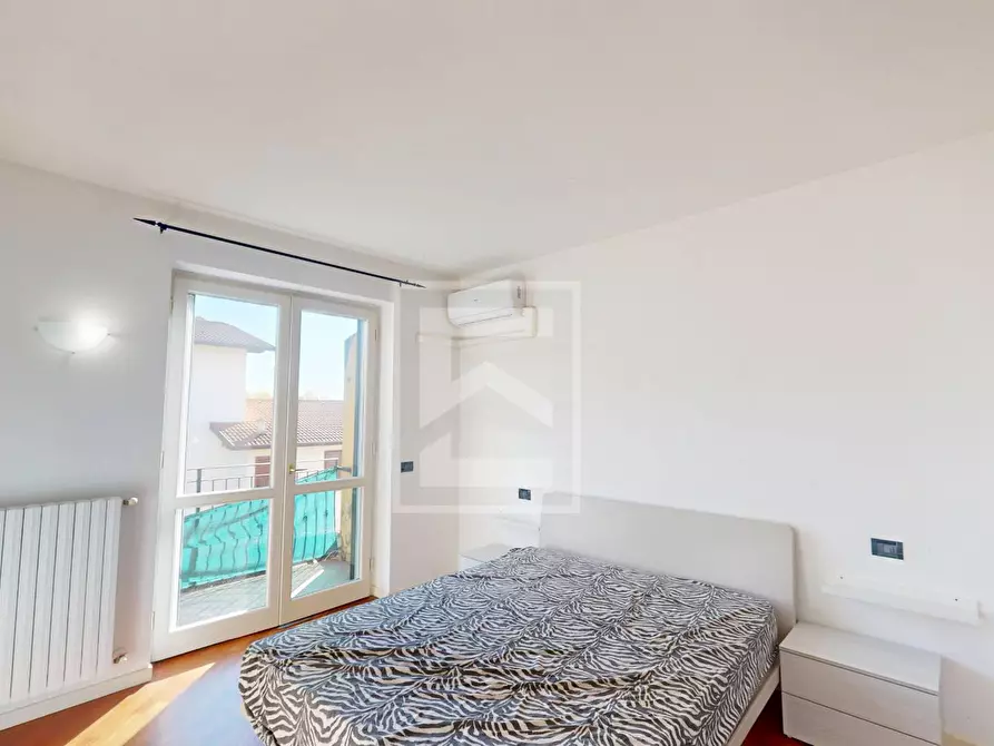 Immagine 9 di Appartamento in vendita  in VIA DON LANDI 57 a Rezzato