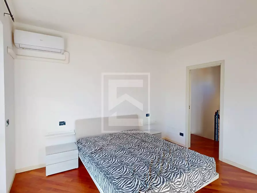 Immagine 11 di Appartamento in vendita  in VIA DON LANDI 57 a Rezzato