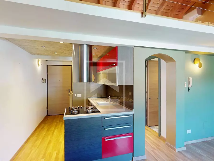 Immagine 2 di Appartamento in vendita  in via del pozzo 131 a Salò