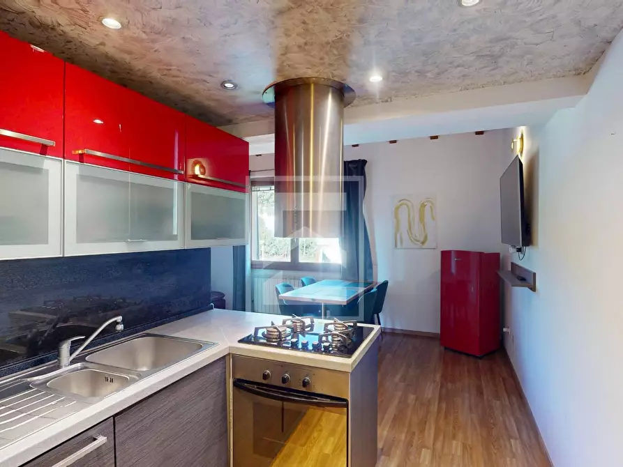 Immagine 5 di Appartamento in vendita  in via del pozzo 131 a Salò