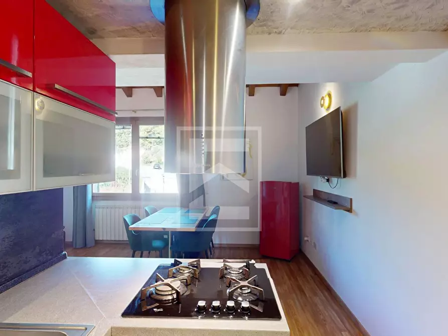 Immagine 6 di Appartamento in vendita  in via del pozzo 131 a Salò